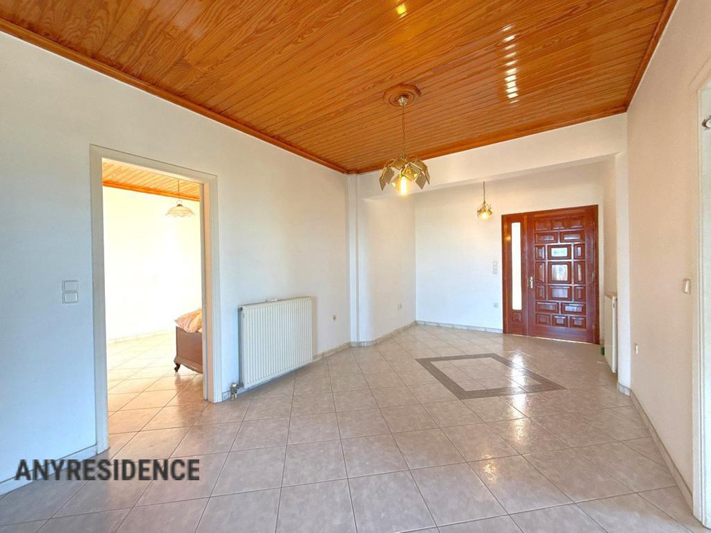 Apartment in Kyparissia, photo #10, listing #2505908