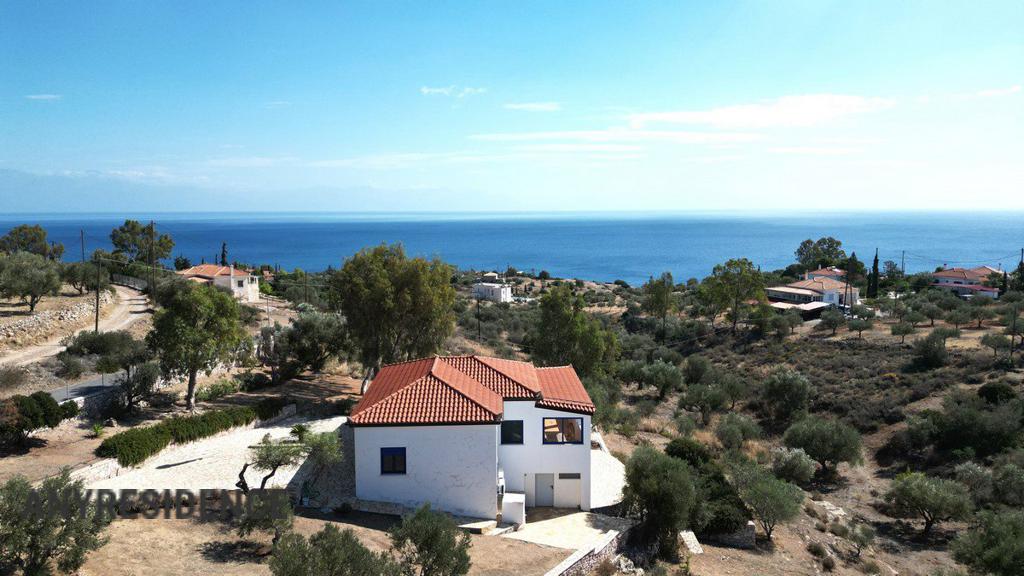 Villa in Peloponnese, photo #1, listing #2416366