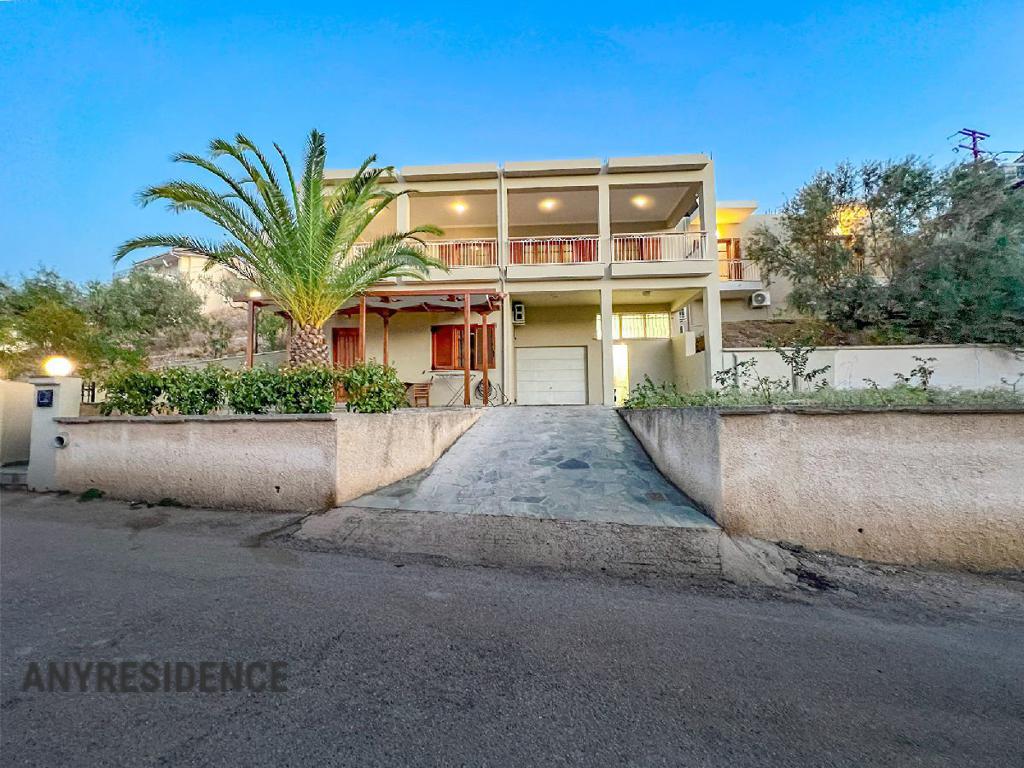 Townhome in Nafplio, photo #4, listing #2449336