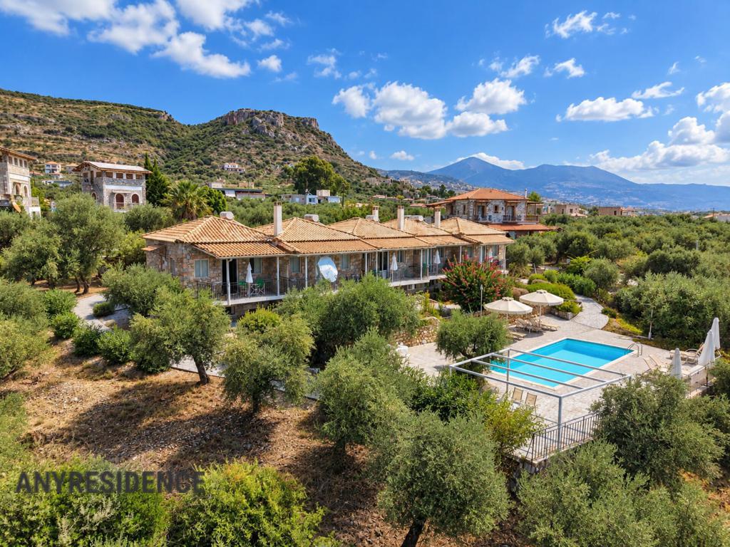 Mansion in Stoupa, photo #2, listing #2550423