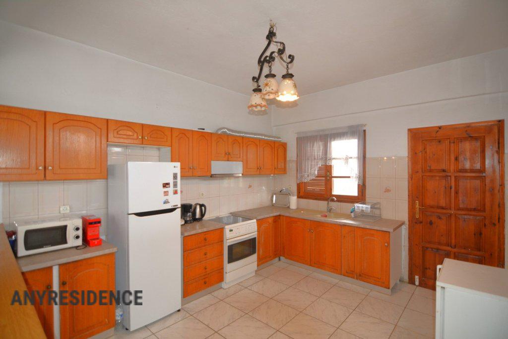 8 room villa in Loutraki, photo #7, listing #2247144