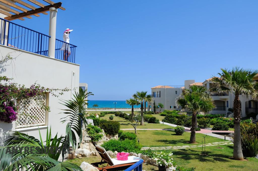 Penthouse in Crete, photo #10, listing #2359498