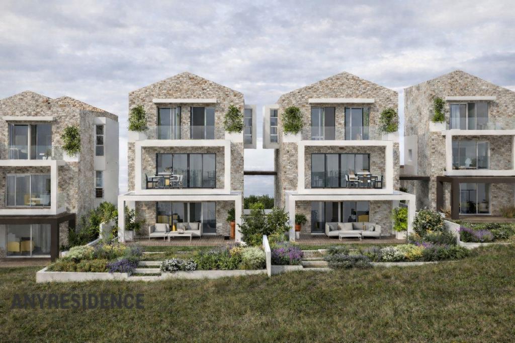 Townhome in Chaniotis, photo #2, listing #2542431