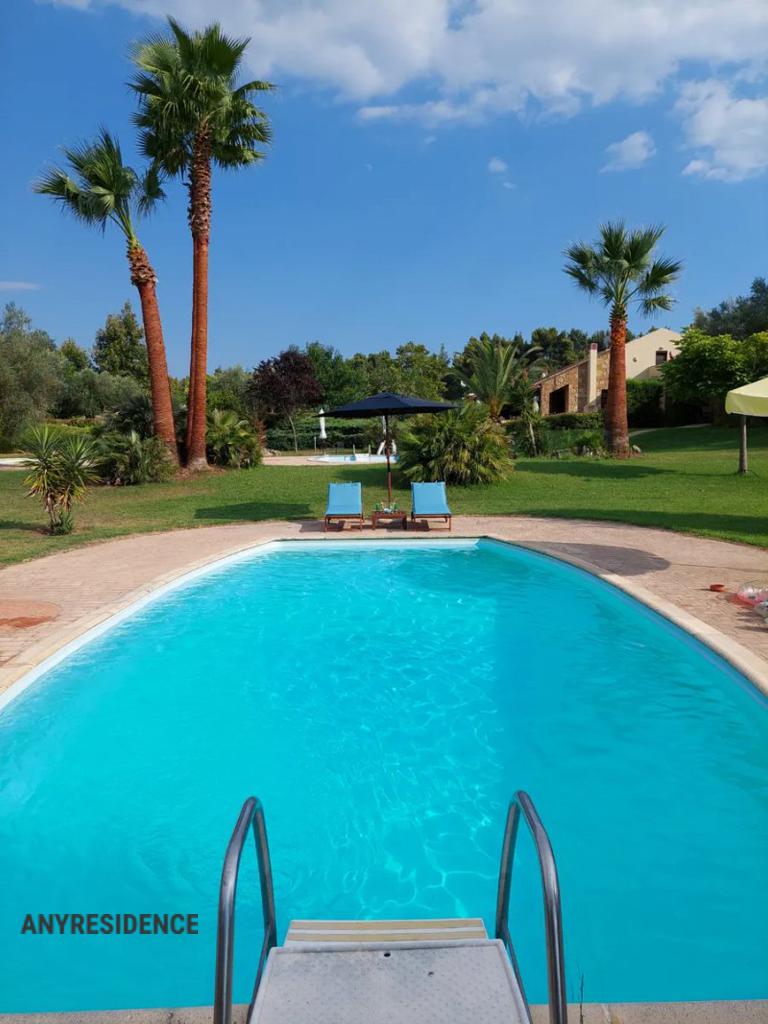 Villa in Sani, photo #3, listing #2332217