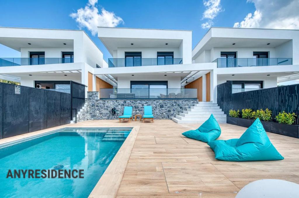 Villa in Kassandreia, photo #1, listing #2549159