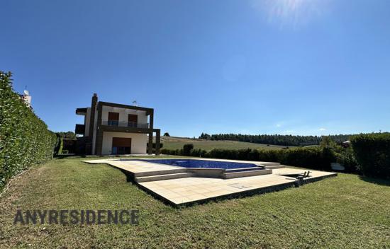 Villa in Sani