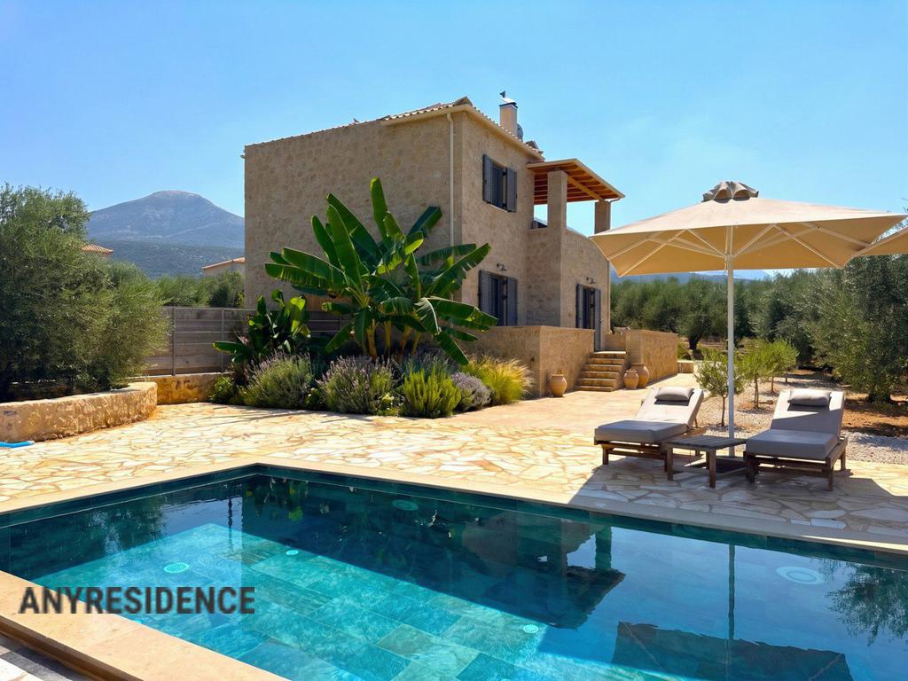 Townhome in Messenia, photo #3, listing #2545388
