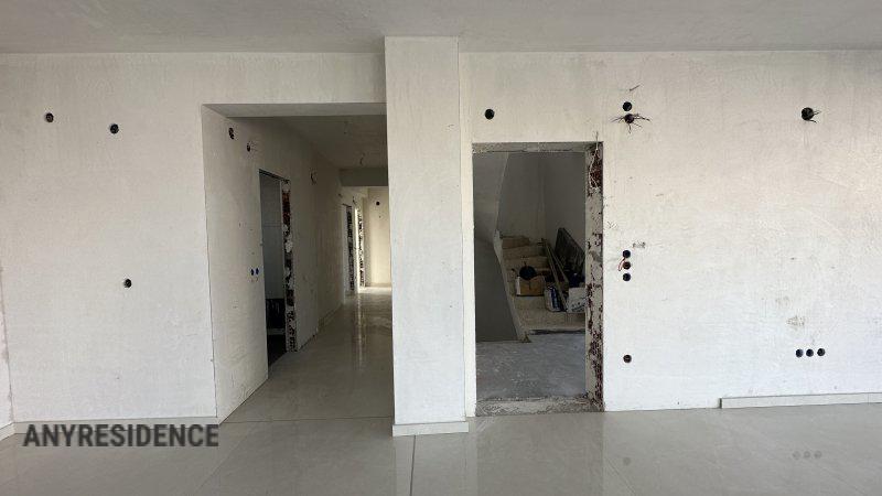 Townhome in Evosmos, photo #4, listing #2190513