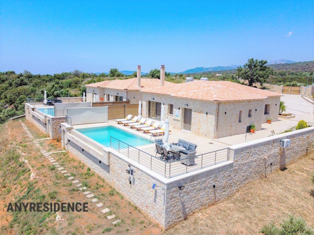 11 room villa in Messenia, photo #1, listing #2238655