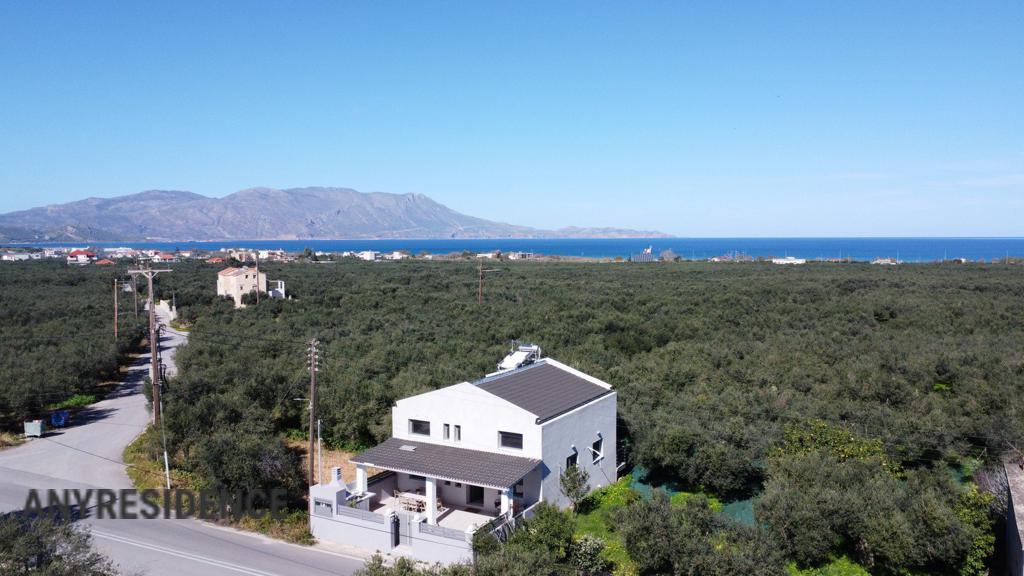 Villa in Kissamos, photo #2, listing #2517995