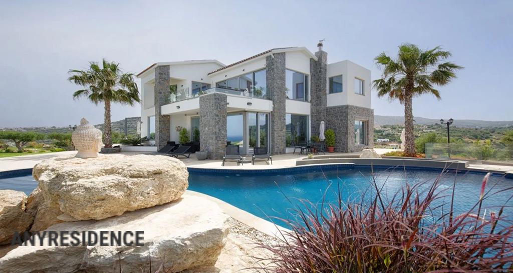 Villa in Vamos, photo #2, listing #2532583