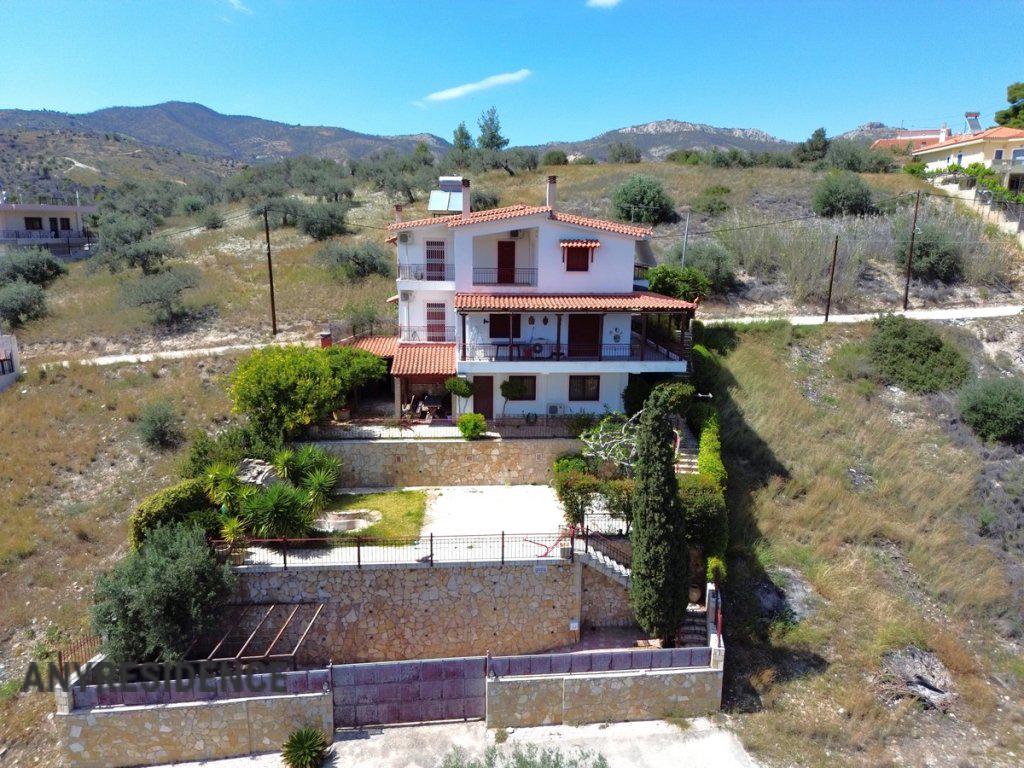 8 room villa in Peloponnese, photo #1, listing #2251569