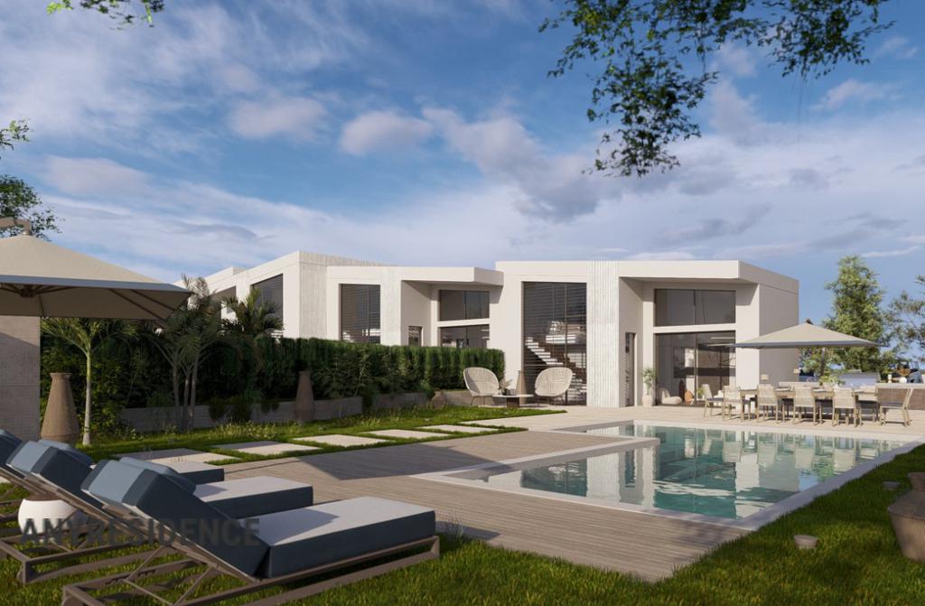 Villa in Sani, photo #1, listing #2543246