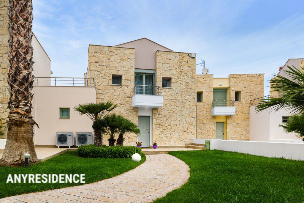 Villa in Pallini, photo #2, listing #2532717