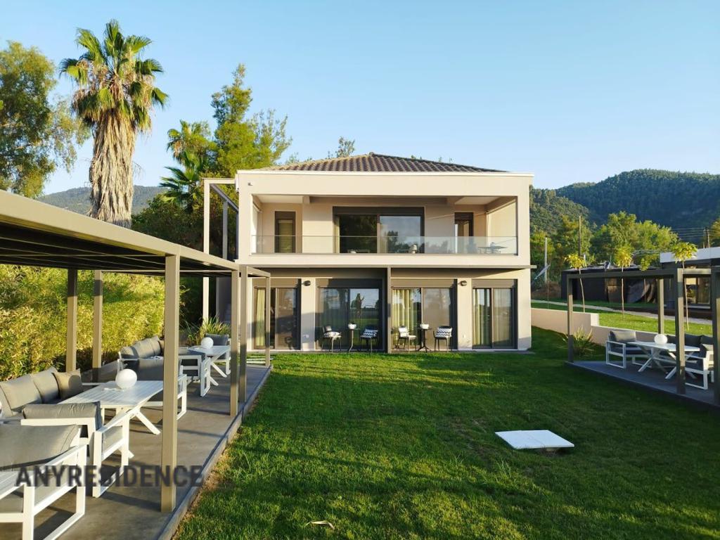 Villa in Vourvourou, photo #1, listing #2373876