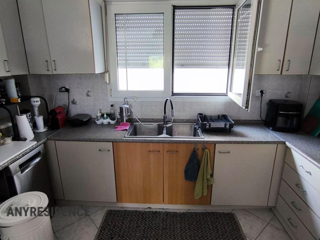 Townhome in Panorama, photo #6, listing #2538614