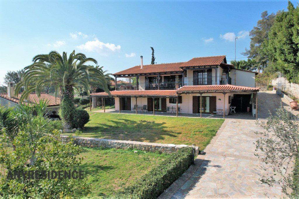 8 room villa in Porto Cheli, photo #1, listing #2231871