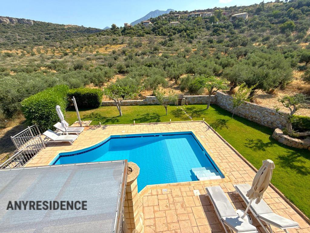 Townhome in Messenia, photo #10, listing #2469845
