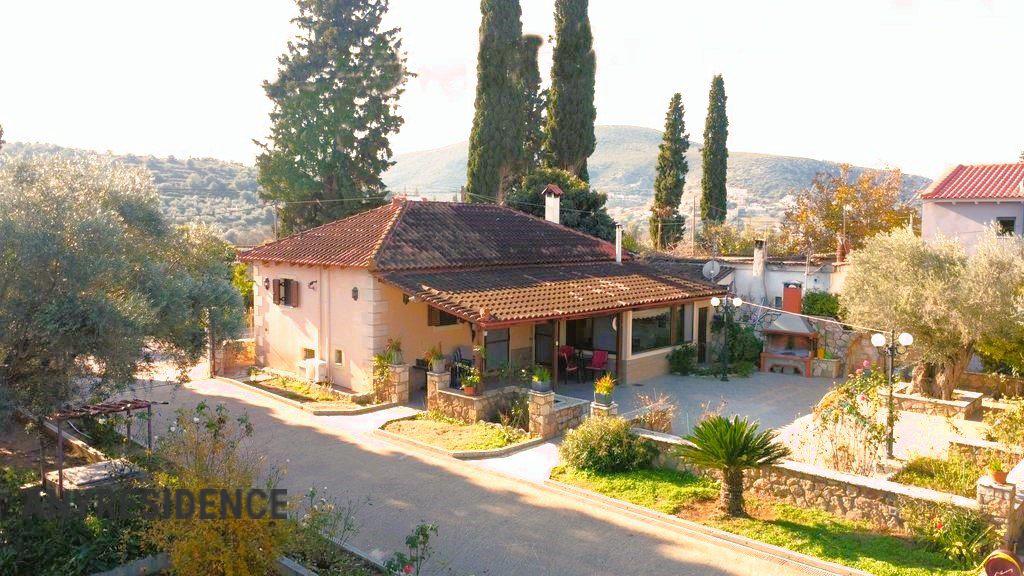 3 room townhome in Nafplio, photo #2, listing #2339963