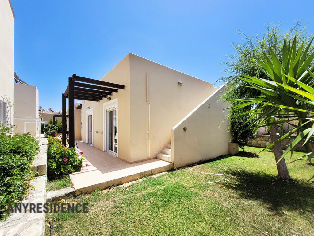 Apartment in Kissamos, photo #9, listing #2391192