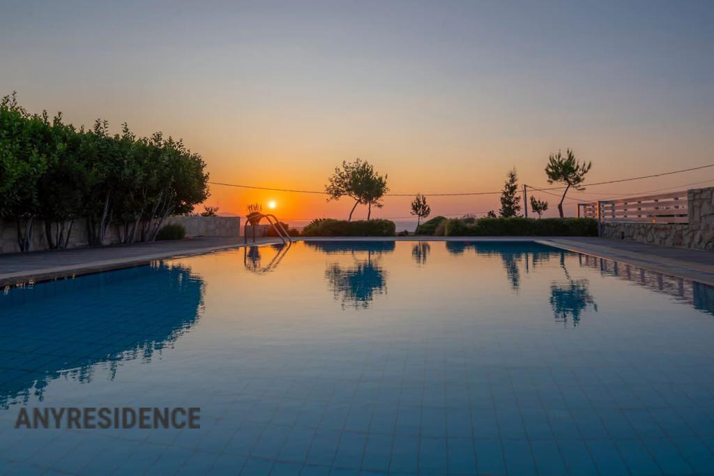 4 room villa in Heraklion, photo #3, listing #2447675