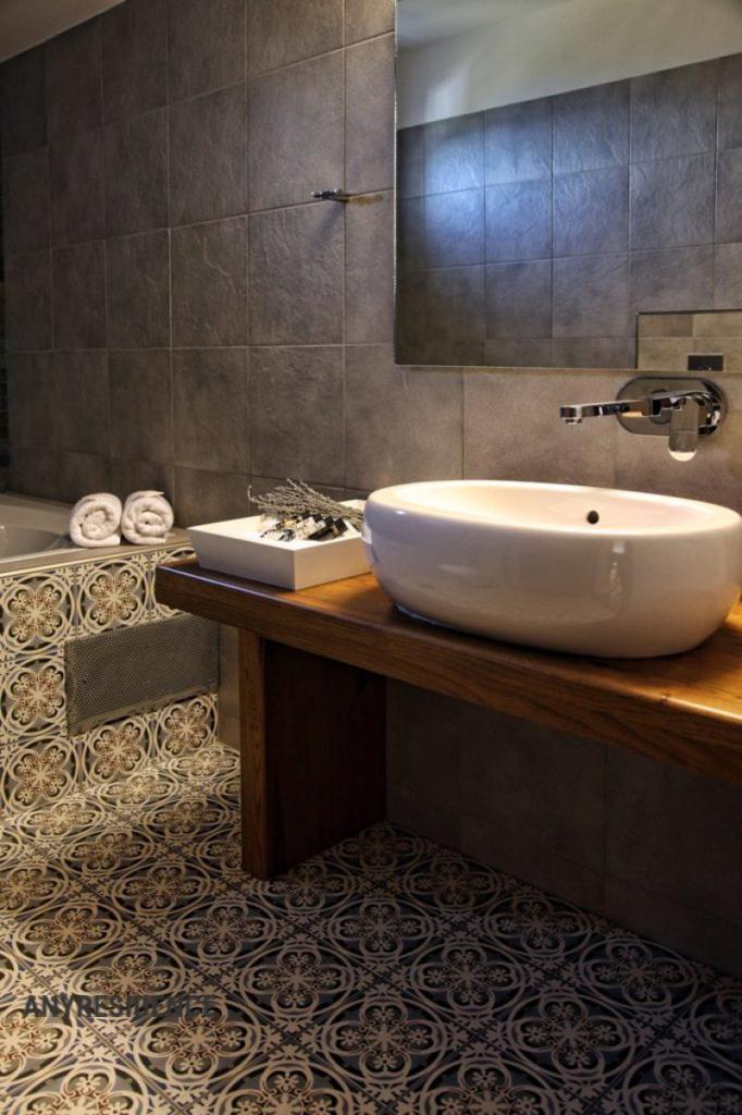 Hotel in Thessalia Sterea Ellada, photo #2, listing #2465313