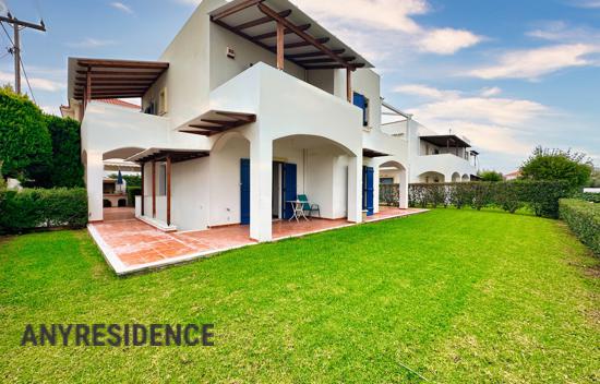 Townhome in Xilokastro
