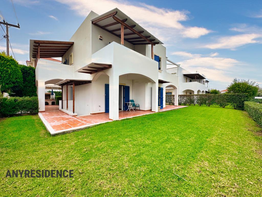 Townhome in Xilokastro, photo #1, listing #2496492