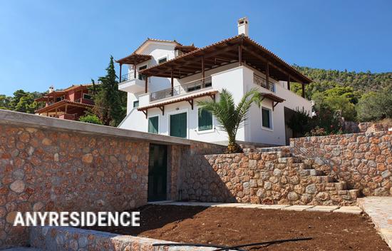 8 room villa in Peloponnese