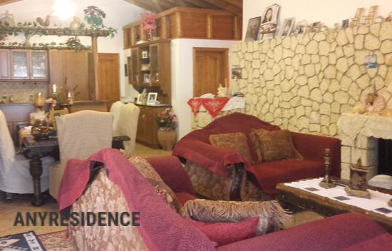 Terraced house in Pelekas