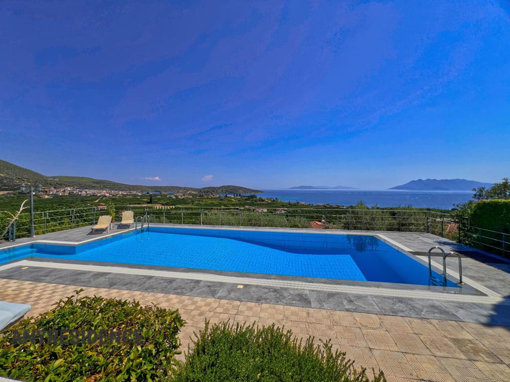 Townhome in Korinthos, photo #7, listing #2512837