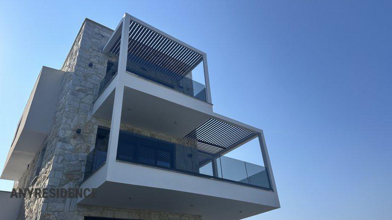 Townhome in Pefkochori, photo #4, listing #2332234
