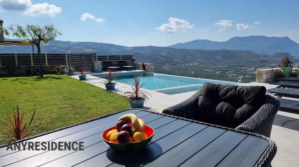 Villa in Kissamos, photo #7, listing #2543475