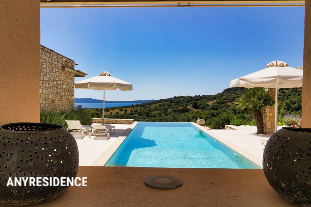 Villa in Peloponnese, photo #7, listing #2334596