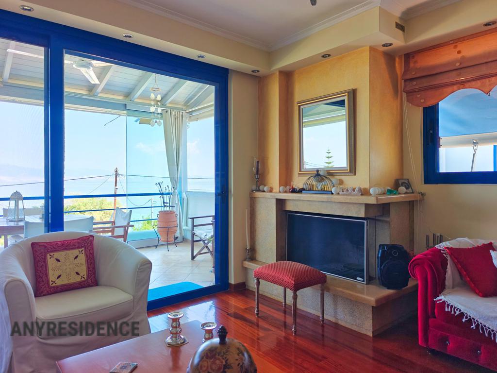 6 room terraced house in Xilokastro, photo #5, listing #2545434