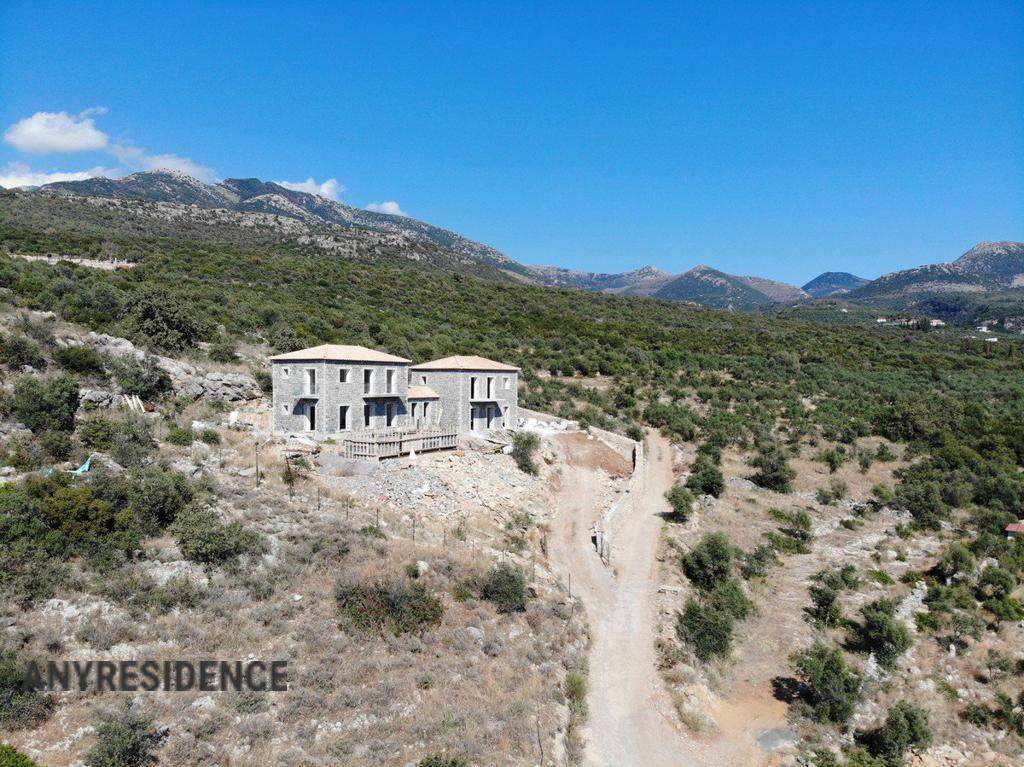 Townhome in Messenia, photo #4, listing #2441579