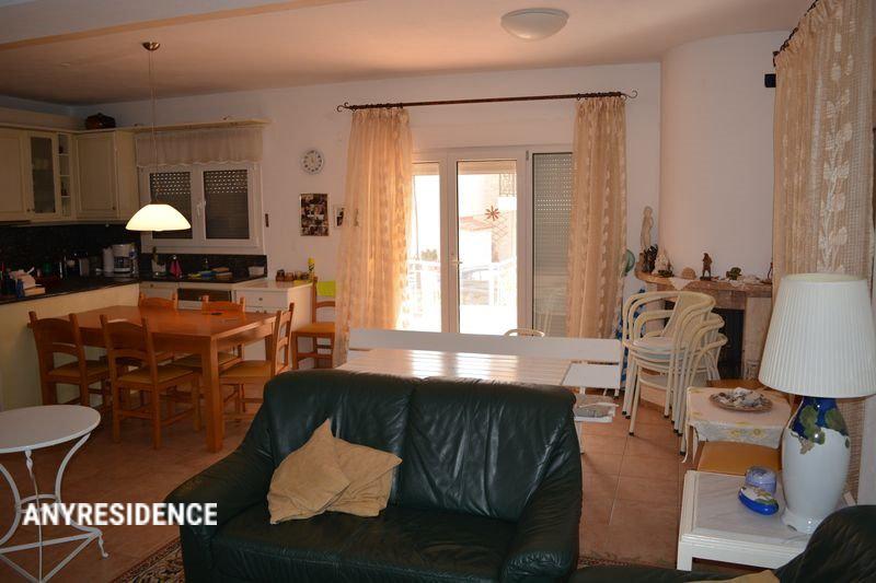 4 room villa in Nea Skioni, photo #5, listing #1888942