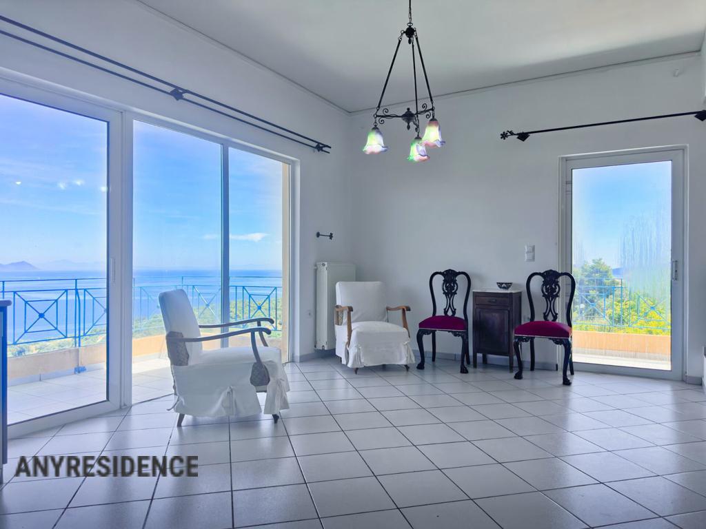 Townhome in Galatas, photo #8, listing #2533804