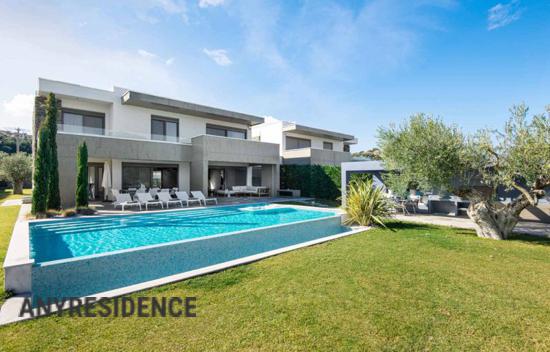 Villa in Polychrono
