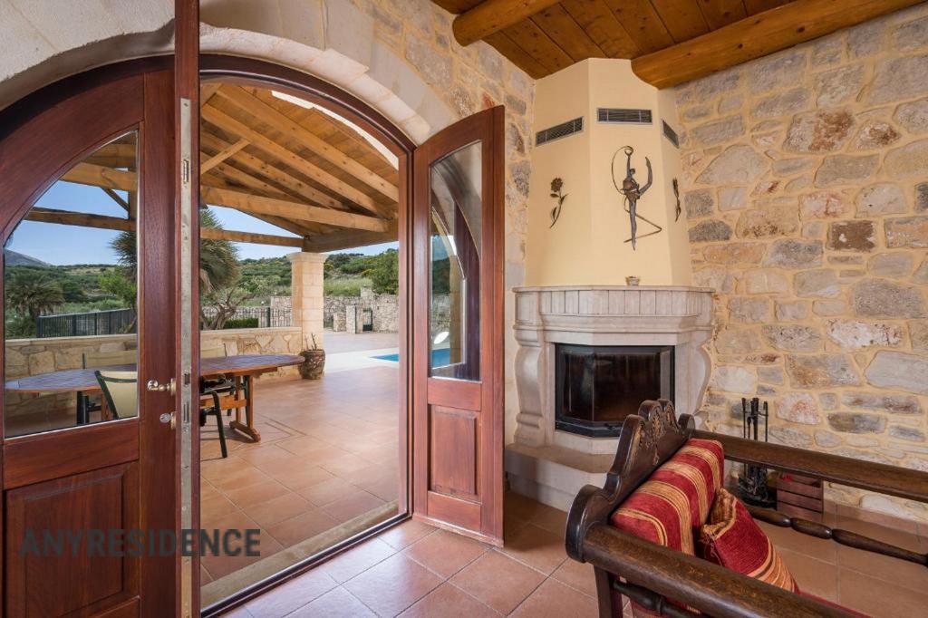Villa in Kissamos, photo #5, listing #2530885