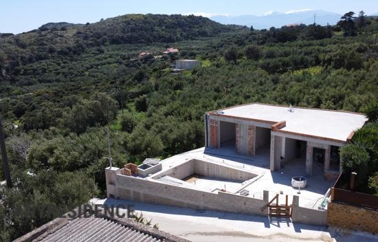 New home in Platanias