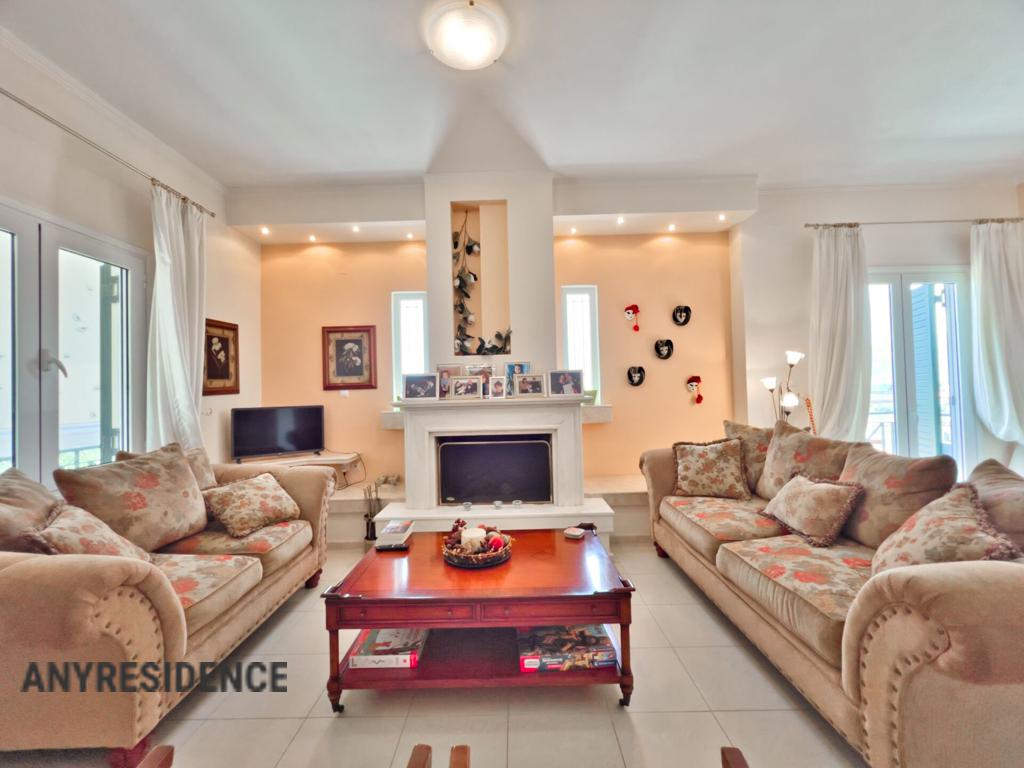 Townhome in Peloponnese, photo #9, listing #2466770
