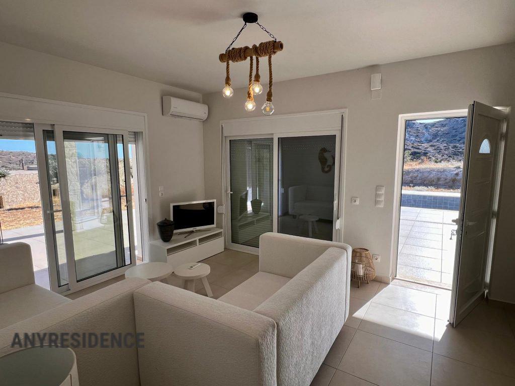 Villa in Makry Gialos, photo #4, listing #2553444