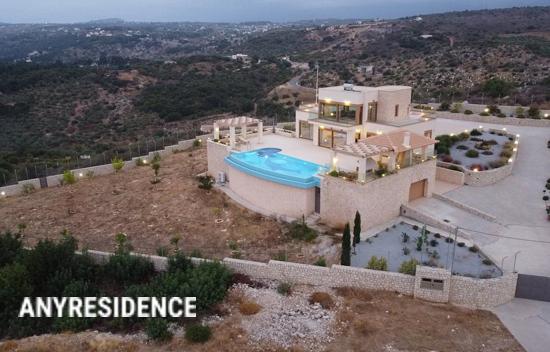 Villa in Tsivaras