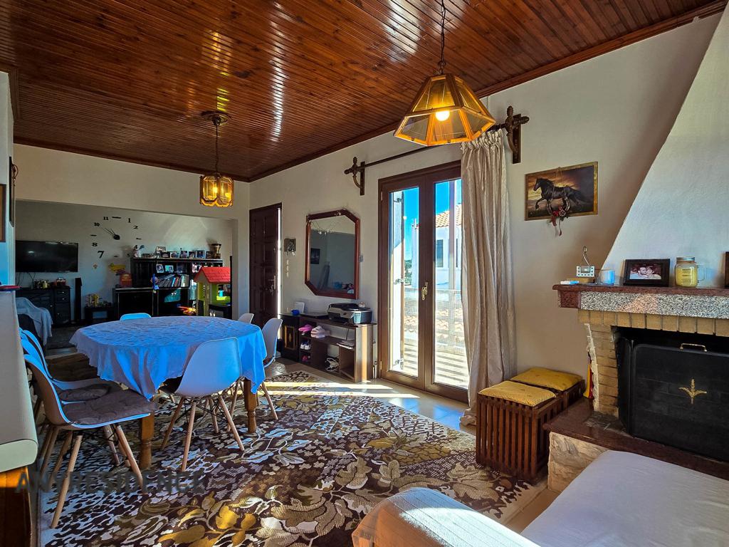 Apartment in Porto Cheli, photo #3, listing #2428524