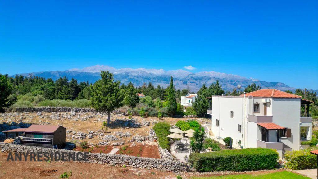 Townhome in Chania, photo #10, listing #2469253