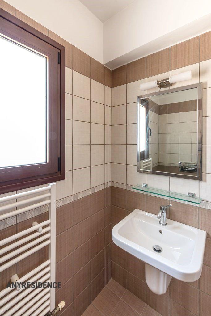 2 room apartment in Crete, photo #9, listing #2284416