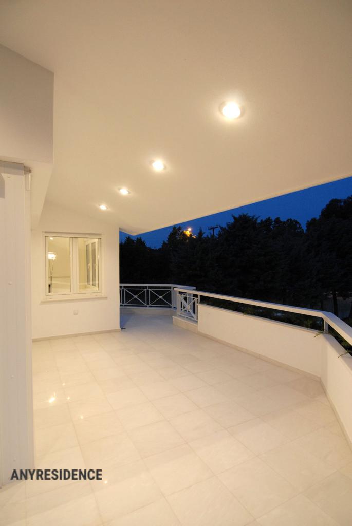 Villa in Nea Iraklitsa, photo #3, listing #2210086