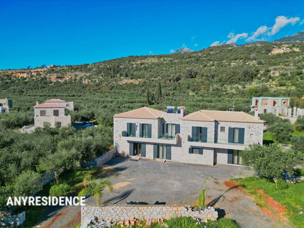 Townhome in Messenia, photo #3, listing #2494703