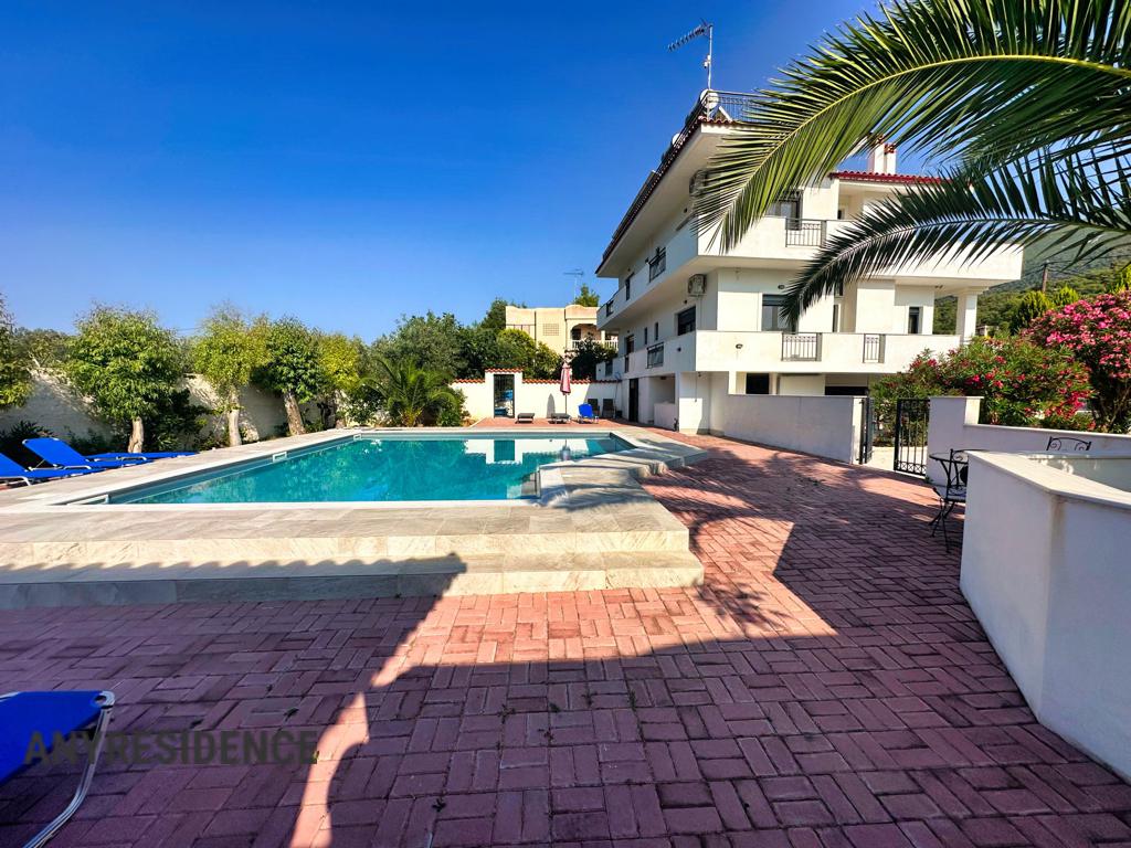 Villa in Peloponnese, photo #3, listing #2464789